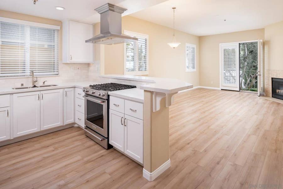 Property photo for 4080 Front St, #105, San Diego, CA