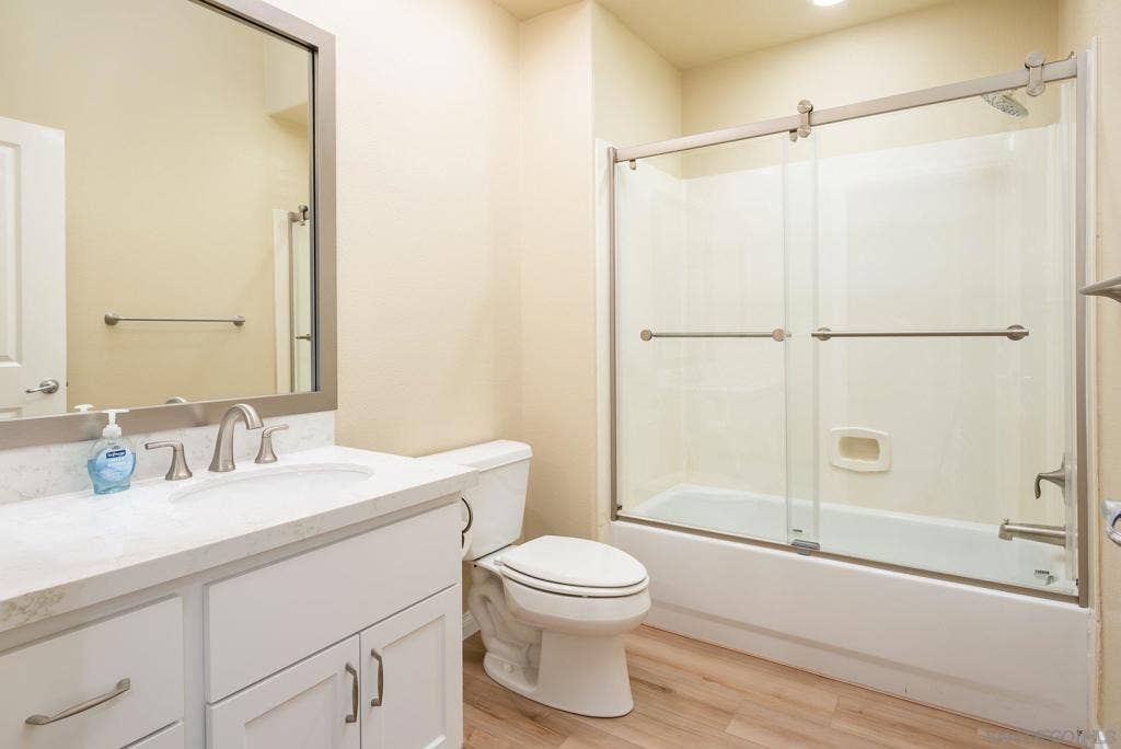 4080 Front St, #105, San Diego, CA 92103 4080 Front St, #105, San Diego, CA 92103
