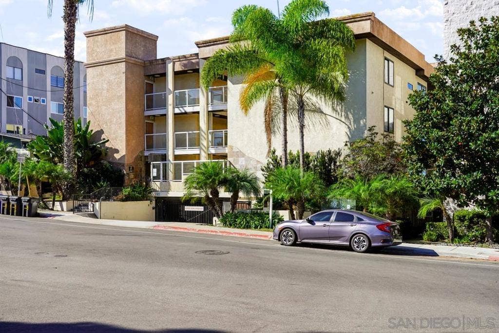 3888 Riviera, #401, San Diego, CA 92109 3888 Riviera, #401, San Diego, CA 92109