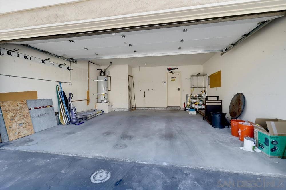 8391 Suntree Pl, San Diego, CA 92119 8391 Suntree Pl, San Diego, CA 92119