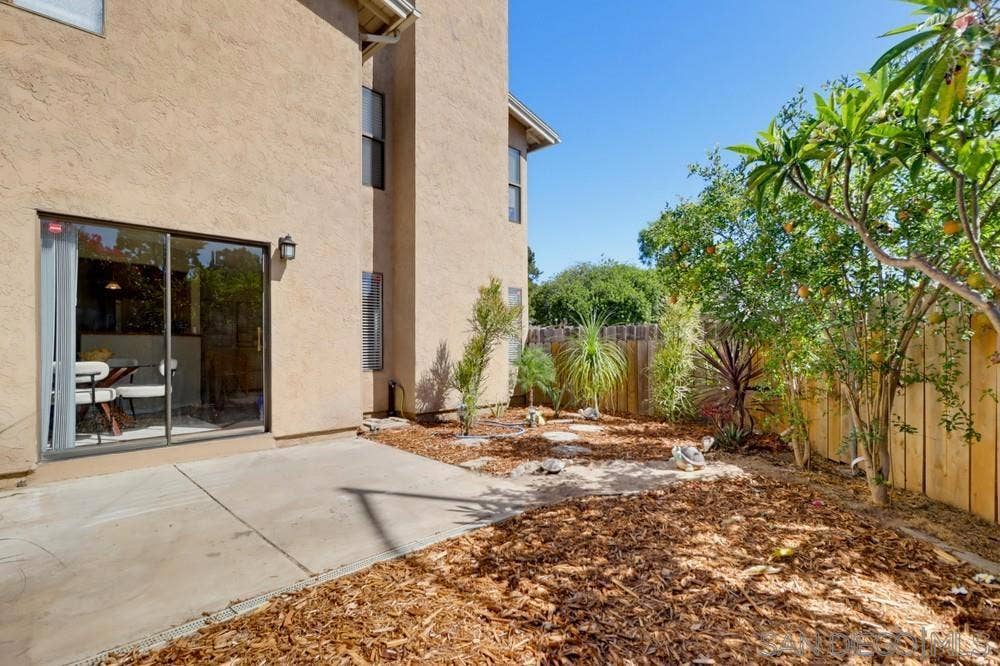8391 Suntree Pl, San Diego, CA 92119 8391 Suntree Pl, San Diego, CA 92119