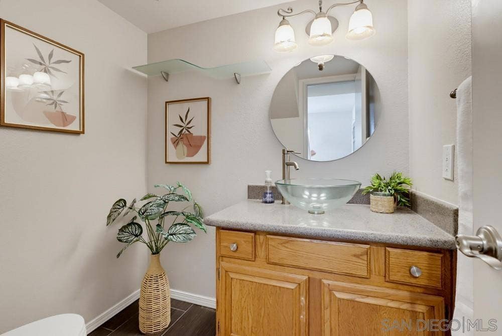 8391 Suntree Pl, San Diego, CA 92119 8391 Suntree Pl, San Diego, CA 92119