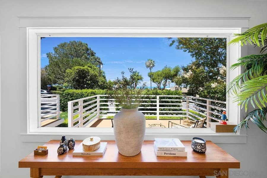 Property photo for 308 Glenmont Dr, Solana Beach, CA