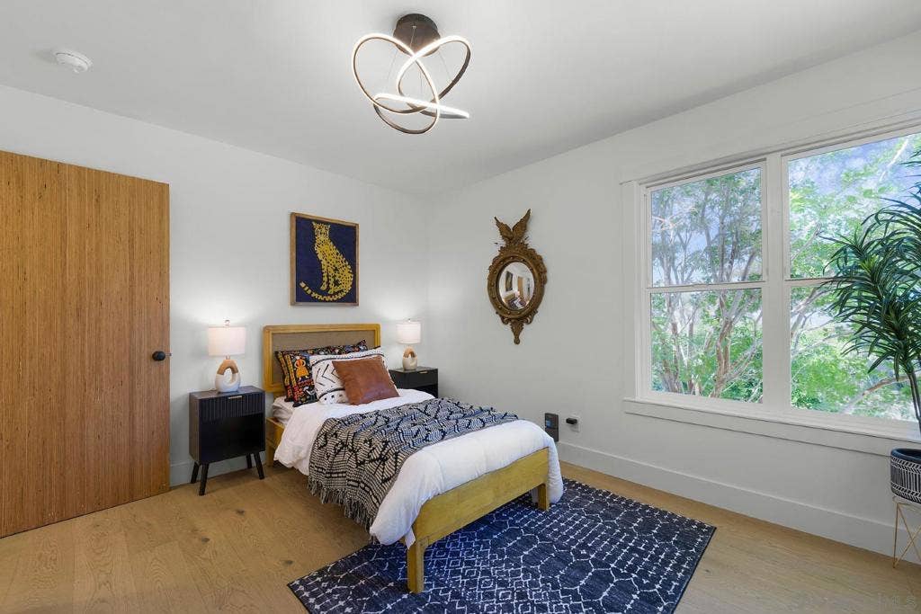 308 Glenmont Dr, Solana Beach, CA 92075 308 Glenmont Dr, Solana Beach, CA 92075