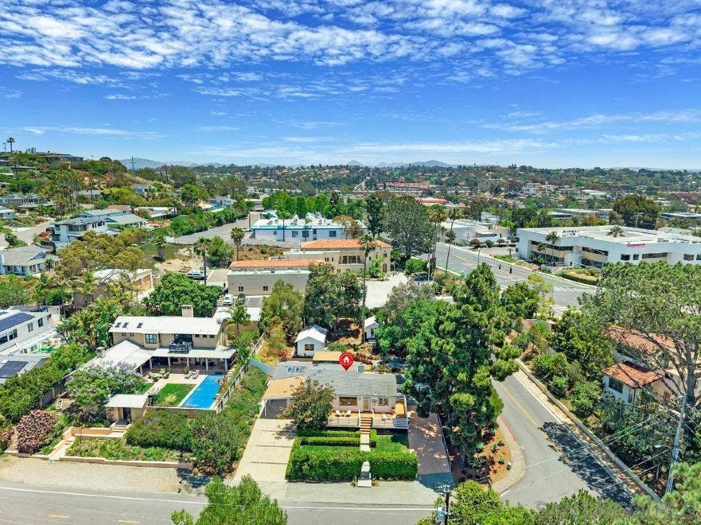 308 Glenmont Dr, Solana Beach, CA 92075 308 Glenmont Dr, Solana Beach, CA 92075
