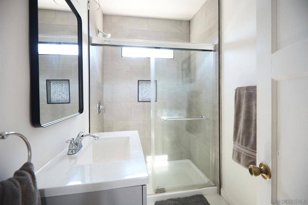 1968 Pacific Beach Dr, San Diego, CA 92109 1968 Pacific Beach Dr, San Diego, CA 92109