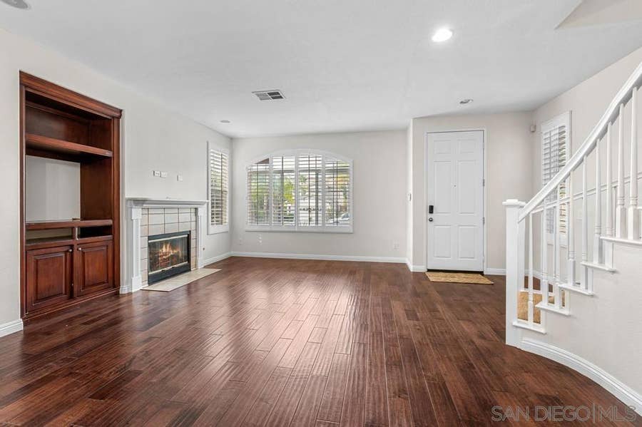Property photo for 727 San Juan Pl, Chula Vista, CA