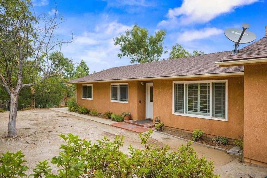 Property photo for 19602 Santee Lane, Valley Center, CA