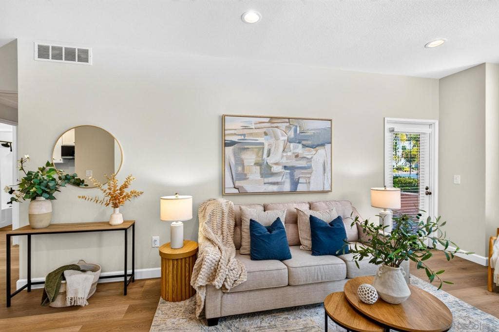 18812 Caminito Cantilena, #124, San Diego, CA 92128