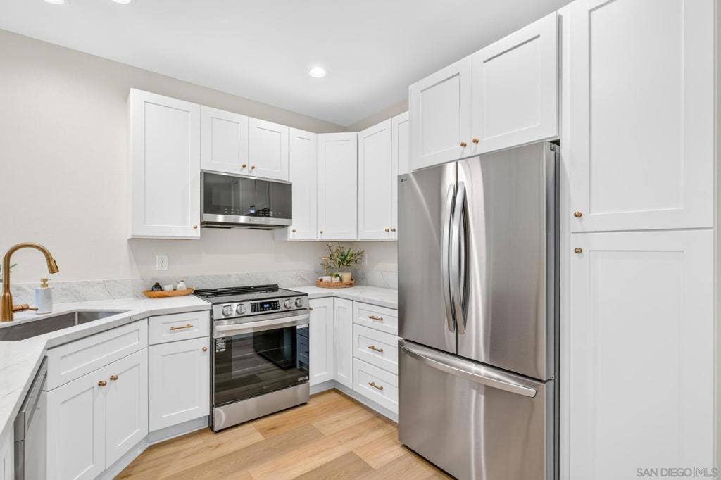 18812 Caminito Cantilena, #124, San Diego, CA 92128