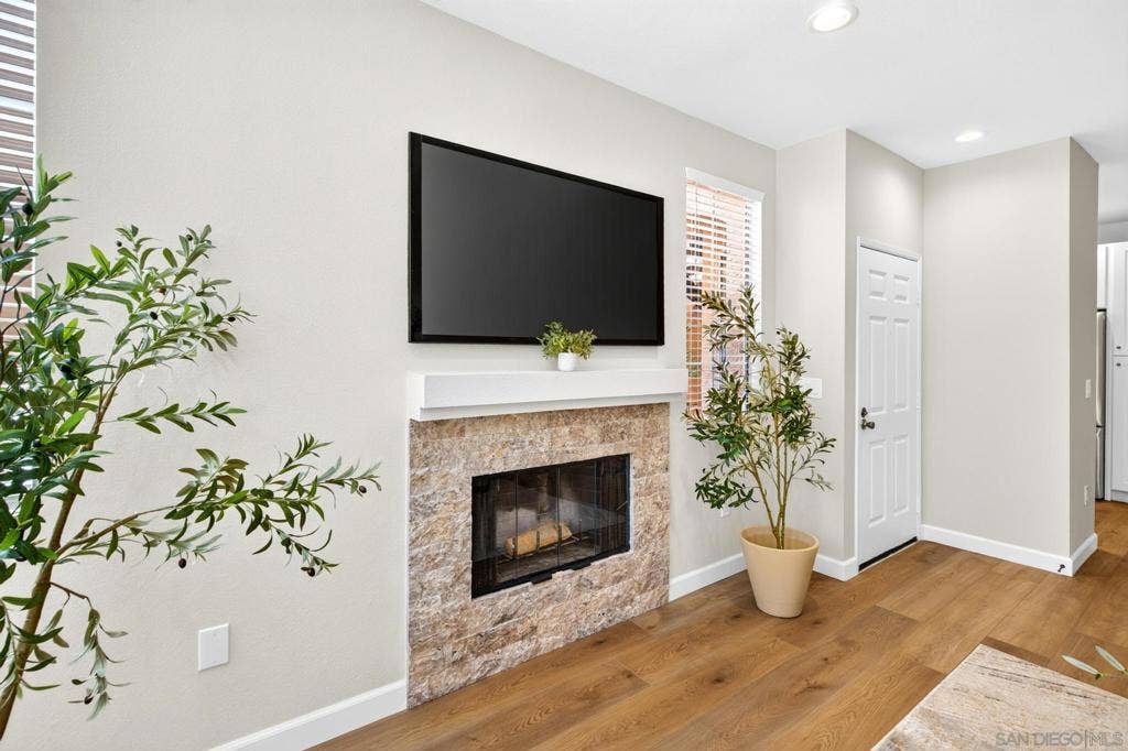 18812 Caminito Cantilena, #124, San Diego, CA 92128