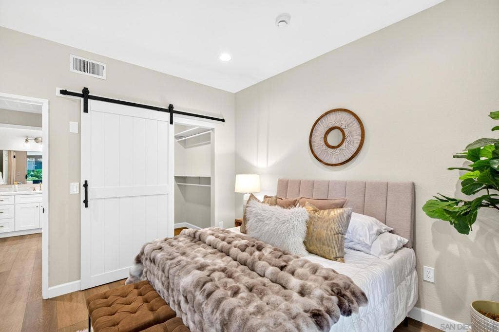 18812 Caminito Cantilena, #124, San Diego, CA 92128