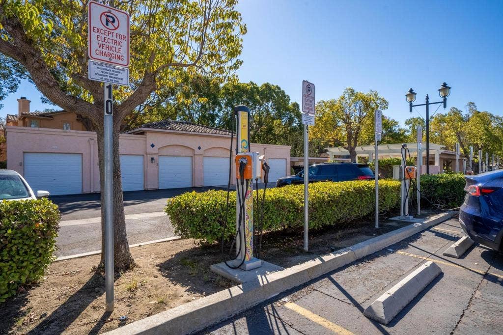 18812 Caminito Cantilena, #124, San Diego, CA 92128