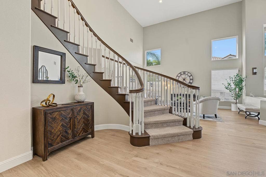 45226 Camino Monzon, Temecula, CA 92592 45226 Camino Monzon, Temecula, CA 92592