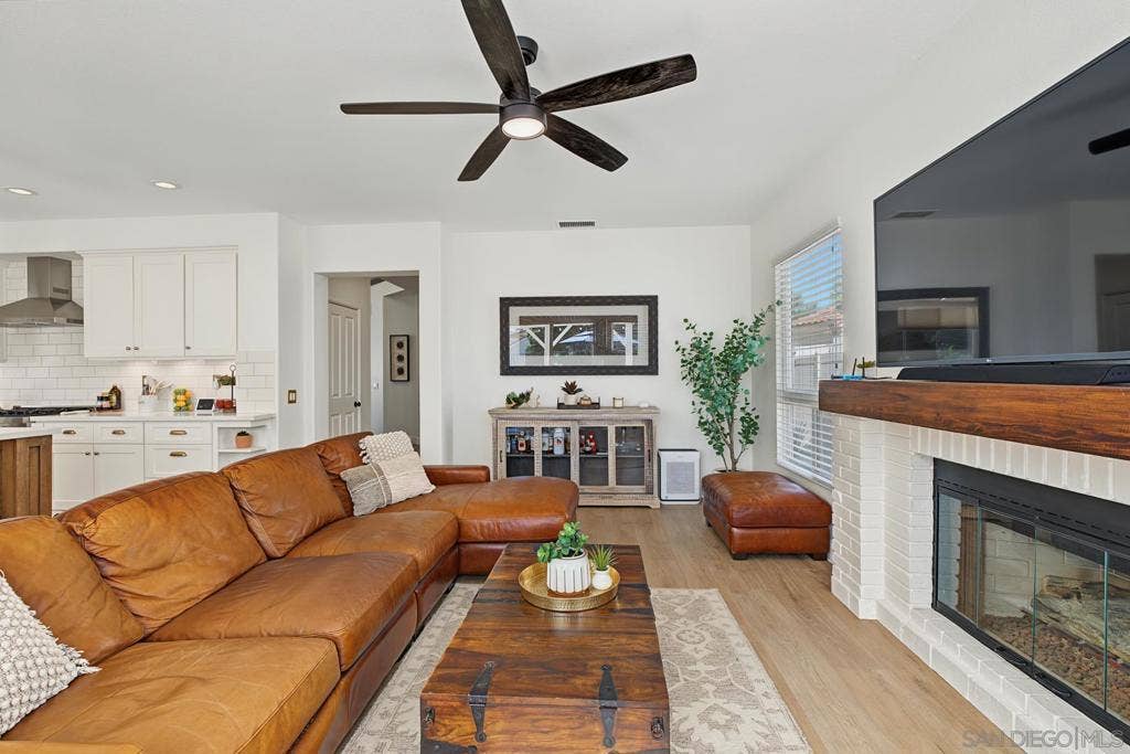 45226 Camino Monzon, Temecula, CA 92592 45226 Camino Monzon, Temecula, CA 92592