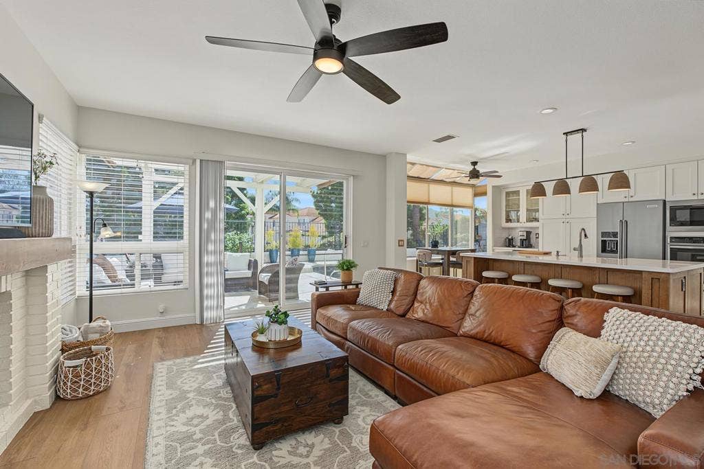 45226 Camino Monzon, Temecula, CA 92592 45226 Camino Monzon, Temecula, CA 92592