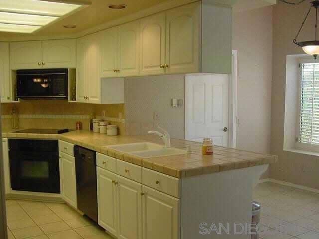 13120 Grape Arbor Way, Poway, CA 92064 13120 Grape Arbor Way, Poway, CA 92064