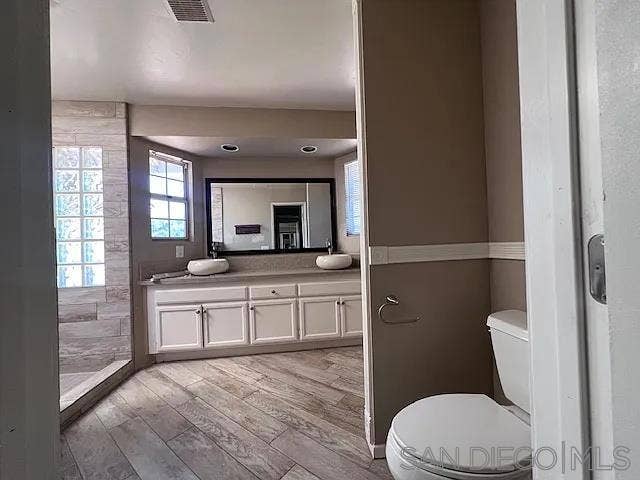 9960 W Lilac, Escondido, CA 92026 9960 W Lilac, Escondido, CA 92026