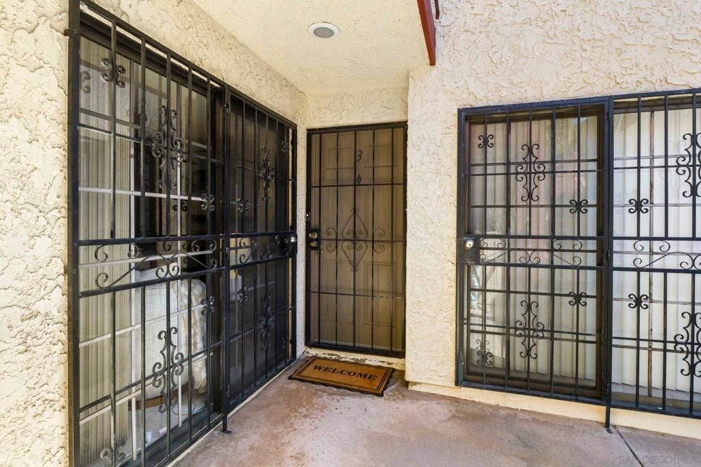 4051 Iowa, #3, San Diego, CA 92104 4051 Iowa, #3, San Diego, CA 92104