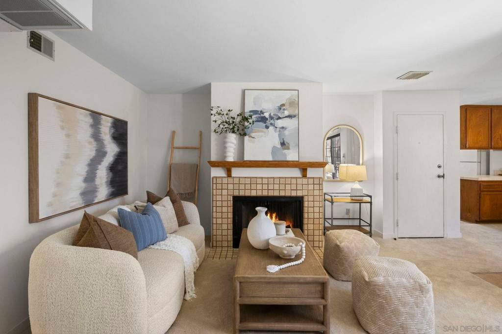 4051 Iowa, #3, San Diego, CA 92104 4051 Iowa, #3, San Diego, CA 92104