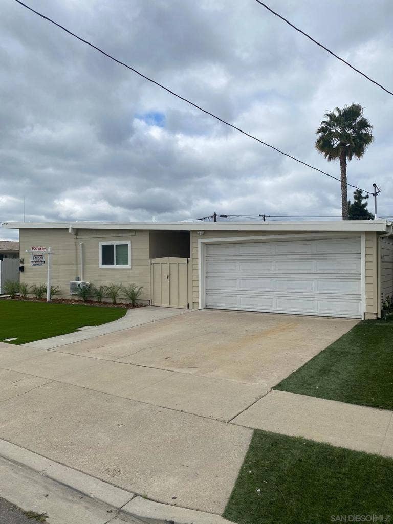 6344 Anvil Lake Avenue, San Diego, CA 92119 6344 Anvil Lake Avenue, San Diego, CA 92119