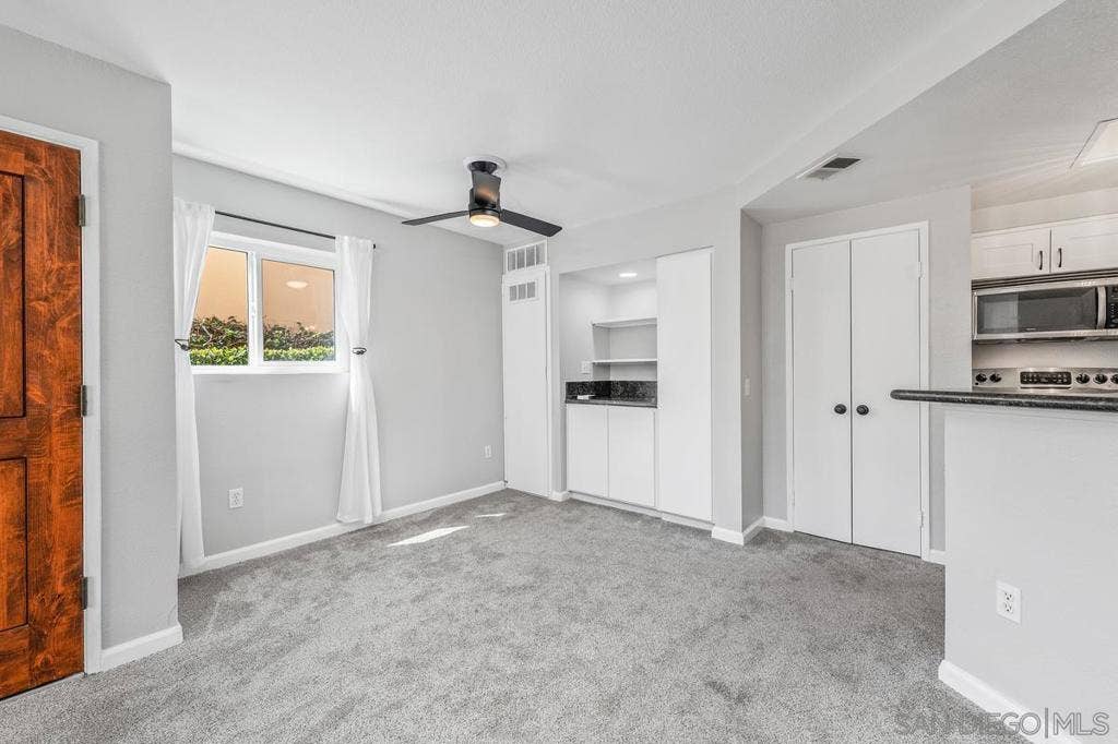3929 Nobel, #89, San Diego, CA 92122 3929 Nobel, #89, San Diego, CA 92122