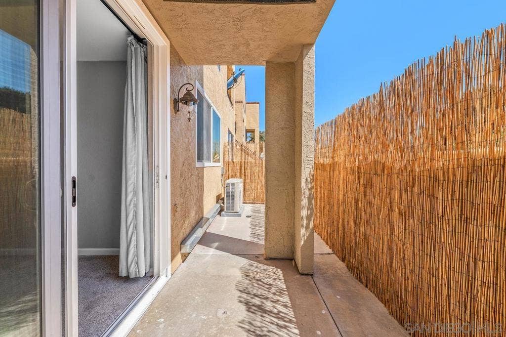 3929 Nobel, #89, San Diego, CA 92122 3929 Nobel, #89, San Diego, CA 92122