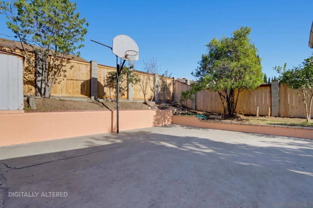 6645 Parkside Ave, San Diego, CA 92139 6645 Parkside Ave, San Diego, CA 92139