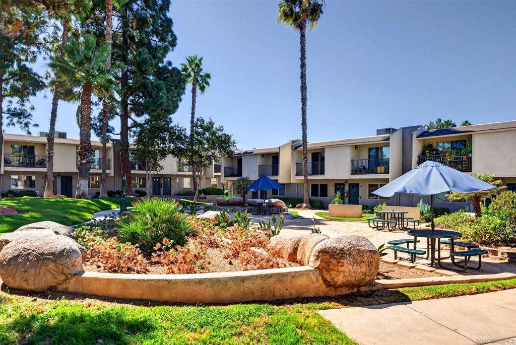 1045 Peach Ave Unit 34, #Unit 34, El Cajon, CA 92021 1045 Peach Ave Unit 34, #Unit 34, El Cajon, CA 92021