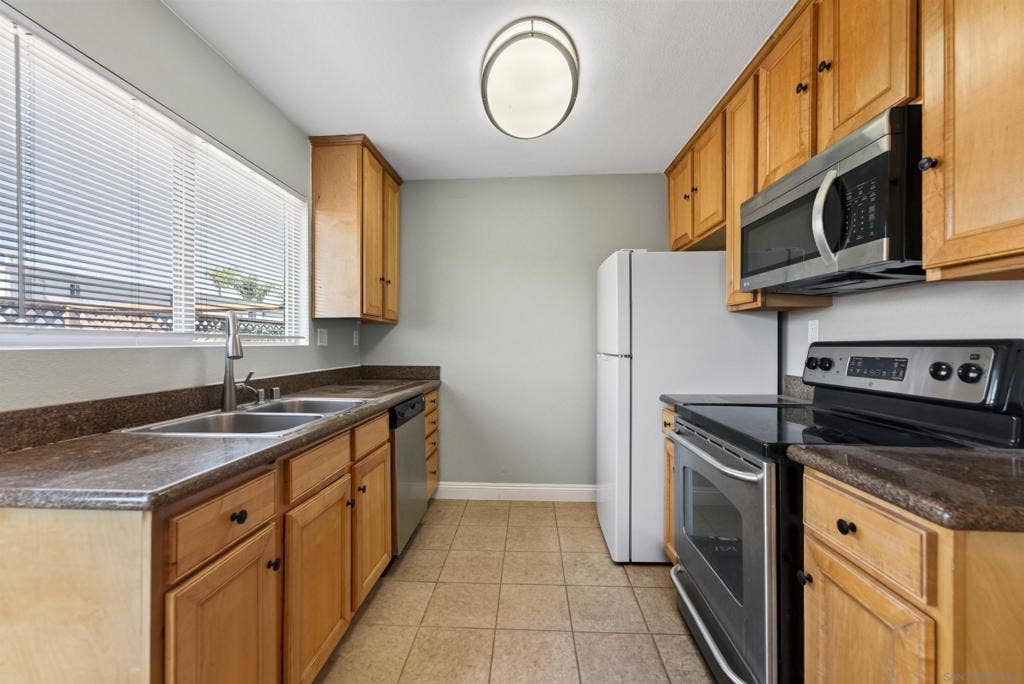 1045 Peach Ave Unit 34, #Unit 34, El Cajon, CA 92021 1045 Peach Ave Unit 34, #Unit 34, El Cajon, CA 92021