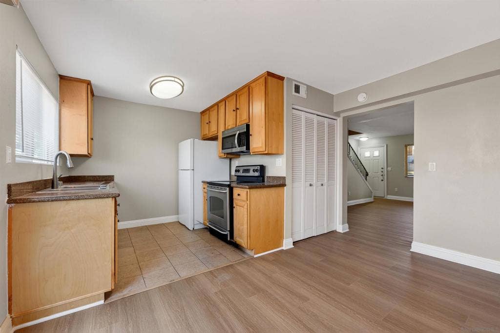 1045 Peach Ave Unit 34, #Unit 34, El Cajon, CA 92021 1045 Peach Ave Unit 34, #Unit 34, El Cajon, CA 92021