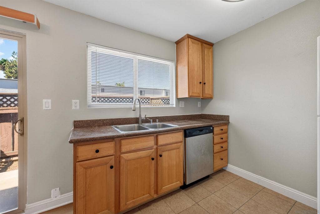 1045 Peach Ave Unit 34, #Unit 34, El Cajon, CA 92021 1045 Peach Ave Unit 34, #Unit 34, El Cajon, CA 92021