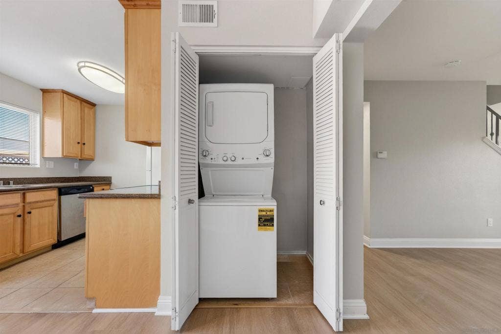 1045 Peach Ave Unit 34, #Unit 34, El Cajon, CA 92021 1045 Peach Ave Unit 34, #Unit 34, El Cajon, CA 92021