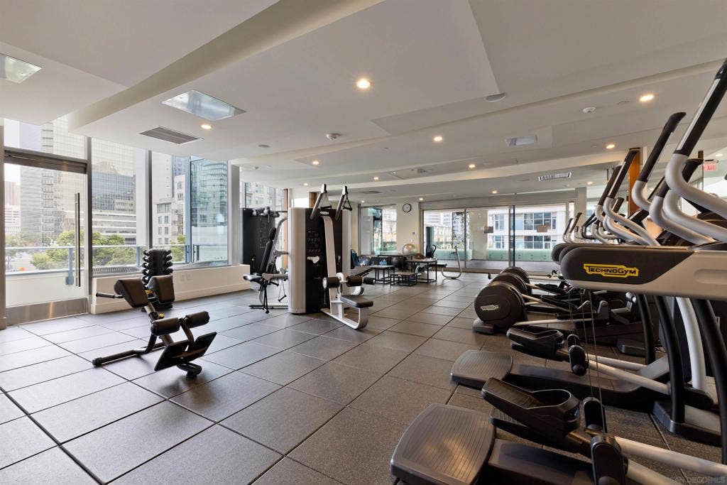 1388 Kettner Blvd., #1204, San Diego, CA 92101 1388 Kettner Blvd., #1204, San Diego, CA 92101