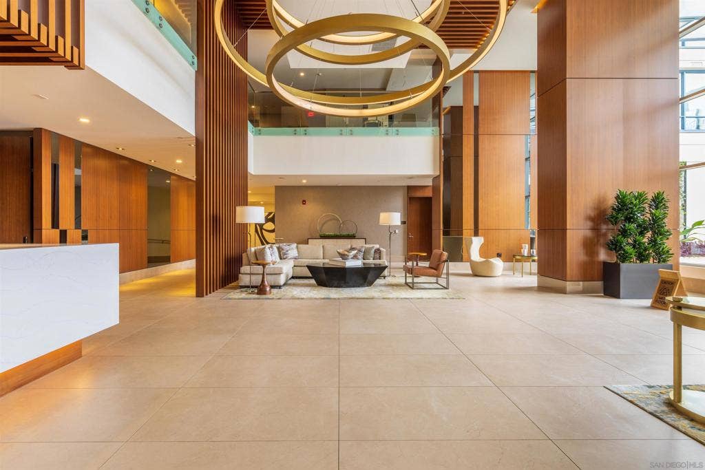 1388 Kettner Blvd., #1204, San Diego, CA 92101 1388 Kettner Blvd., #1204, San Diego, CA 92101