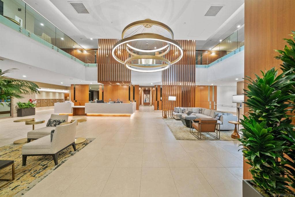 1388 Kettner Blvd., #1204, San Diego, CA 92101 1388 Kettner Blvd., #1204, San Diego, CA 92101