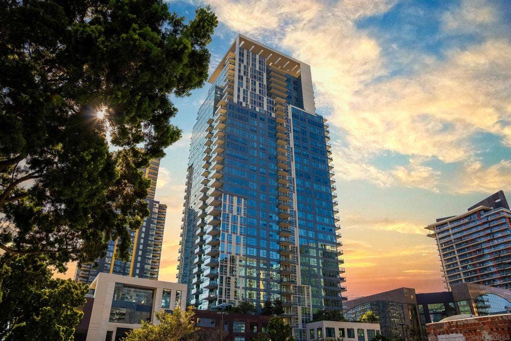 1388 Kettner Blvd., #1204, San Diego, CA 92101 1388 Kettner Blvd., #1204, San Diego, CA 92101