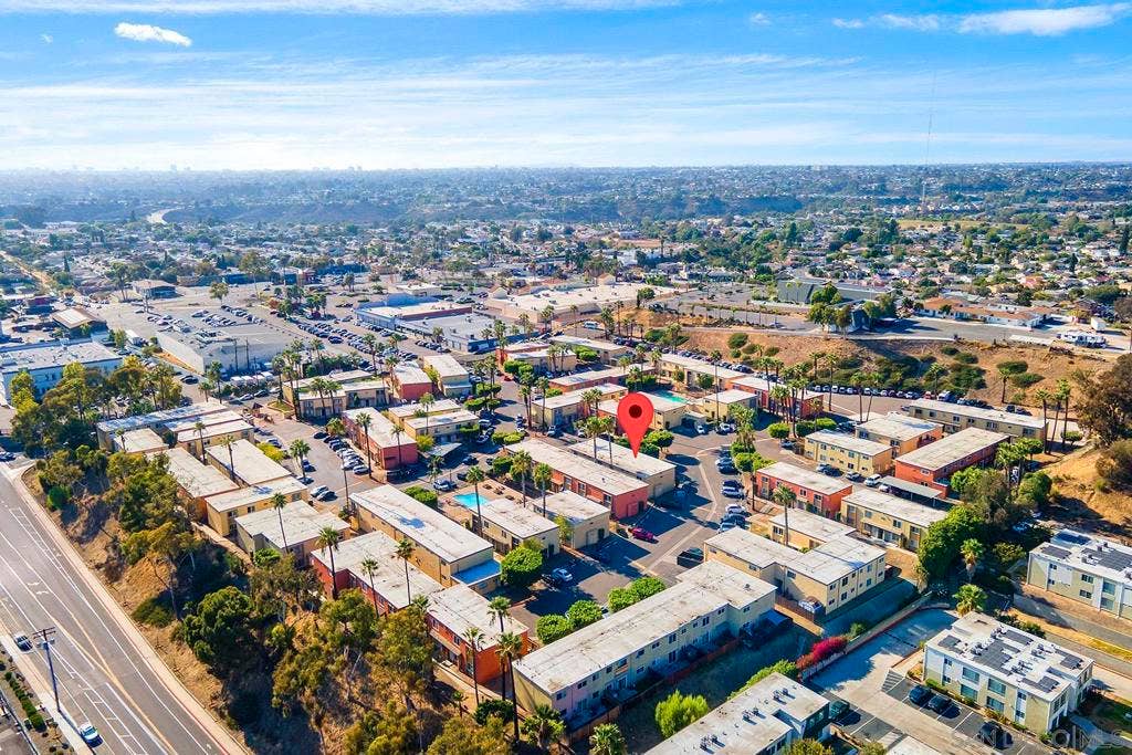 1649 Pentecost, #2, San Diego, CA 92105 1649 Pentecost, #2, San Diego, CA 92105
