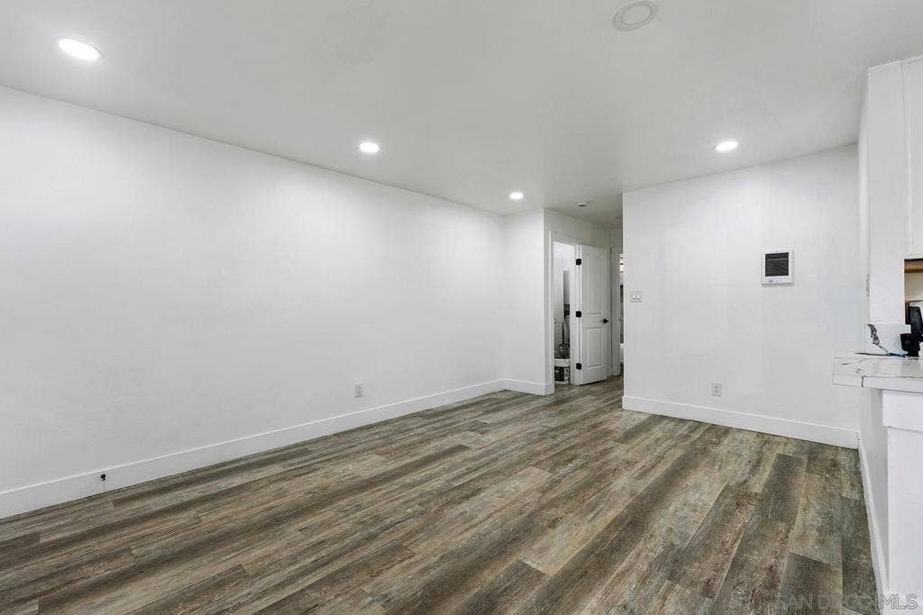 1649 Pentecost, #2, San Diego, CA 92105 1649 Pentecost, #2, San Diego, CA 92105