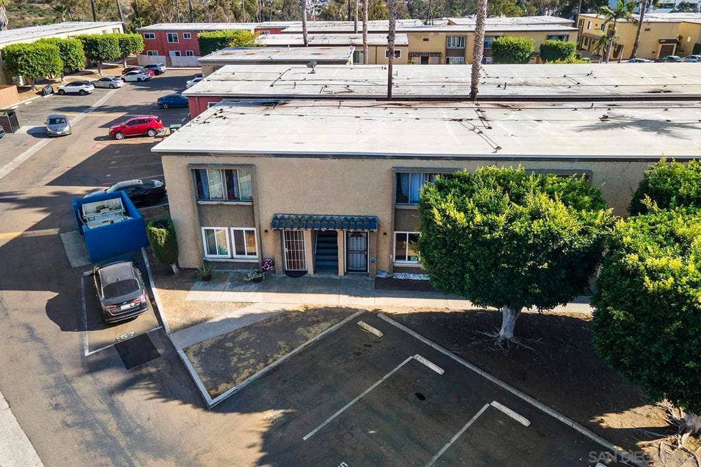 1649 Pentecost, #2, San Diego, CA 92105 1649 Pentecost, #2, San Diego, CA 92105