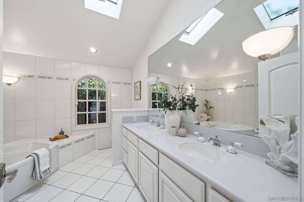 1741 Nomark, San Jose, CA 95125 1741 Nomark, San Jose, CA 95125
