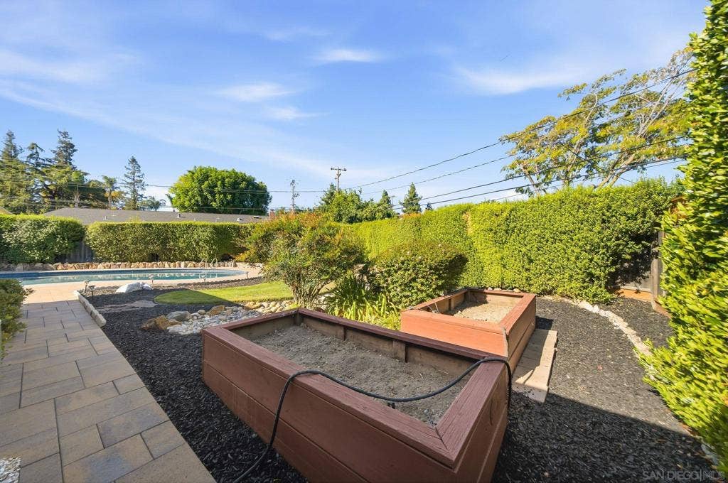 1741 Nomark, San Jose, CA 95125 1741 Nomark, San Jose, CA 95125