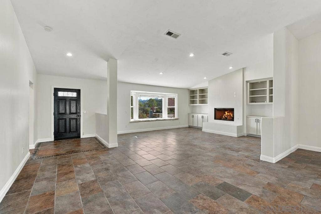 1480 Primrose, El Cajon, CA 92020