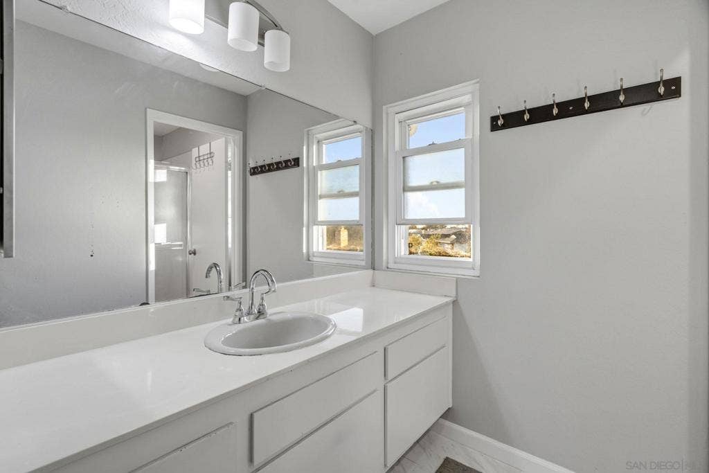 8232 Santa Arminta, San Diego, CA 92126 8232 Santa Arminta, San Diego, CA 92126