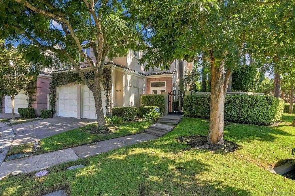 5330 Renaissance Ave., San Diego, CA 92122 5330 Renaissance Ave., San Diego, CA 92122