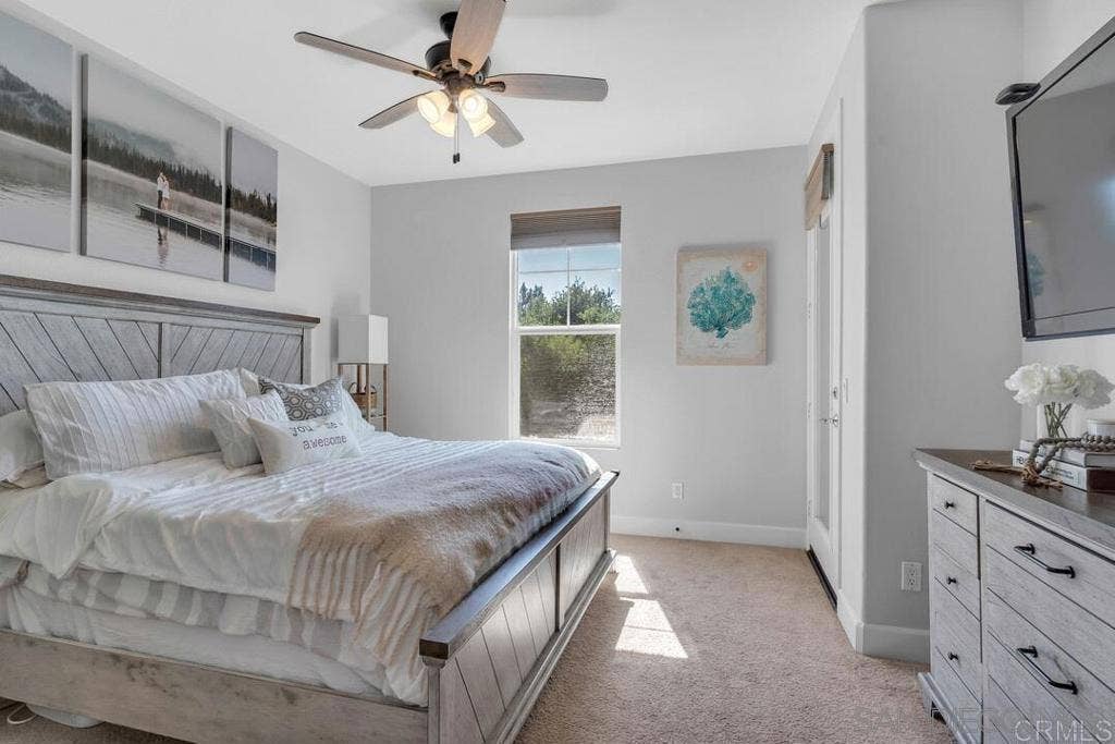 14670 Via Fiesta, #2, San Diego, CA 92127