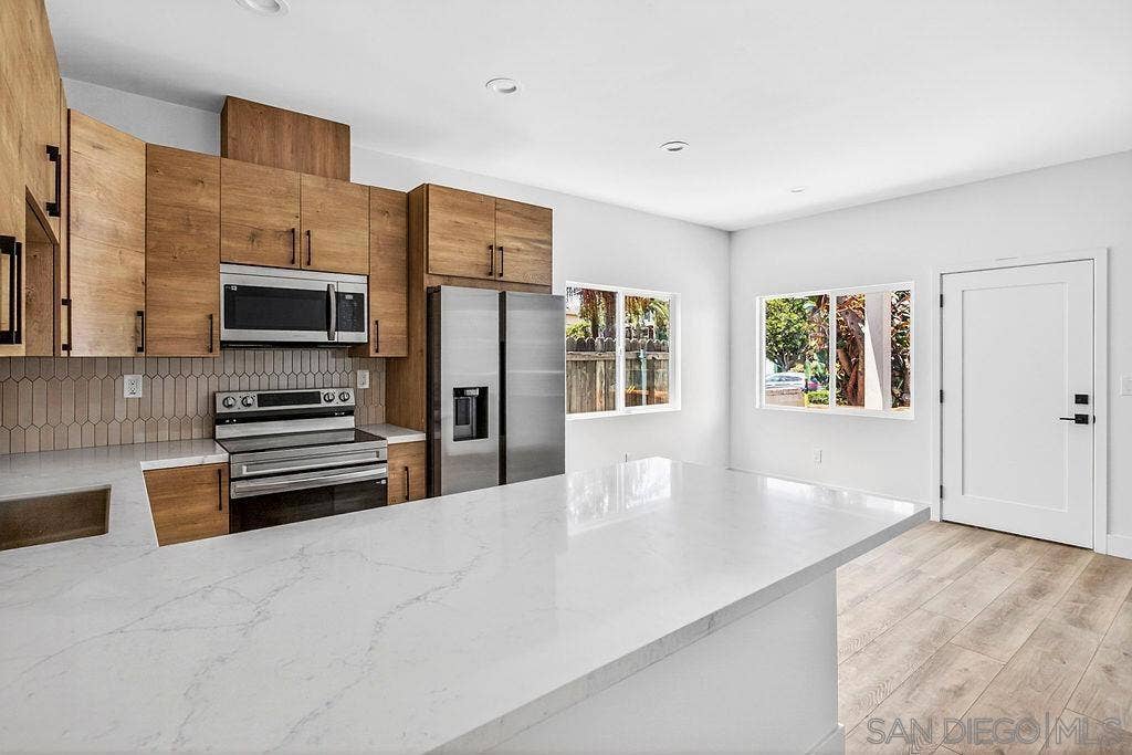 2139 Balboa Ave, San Diego, CA 92109