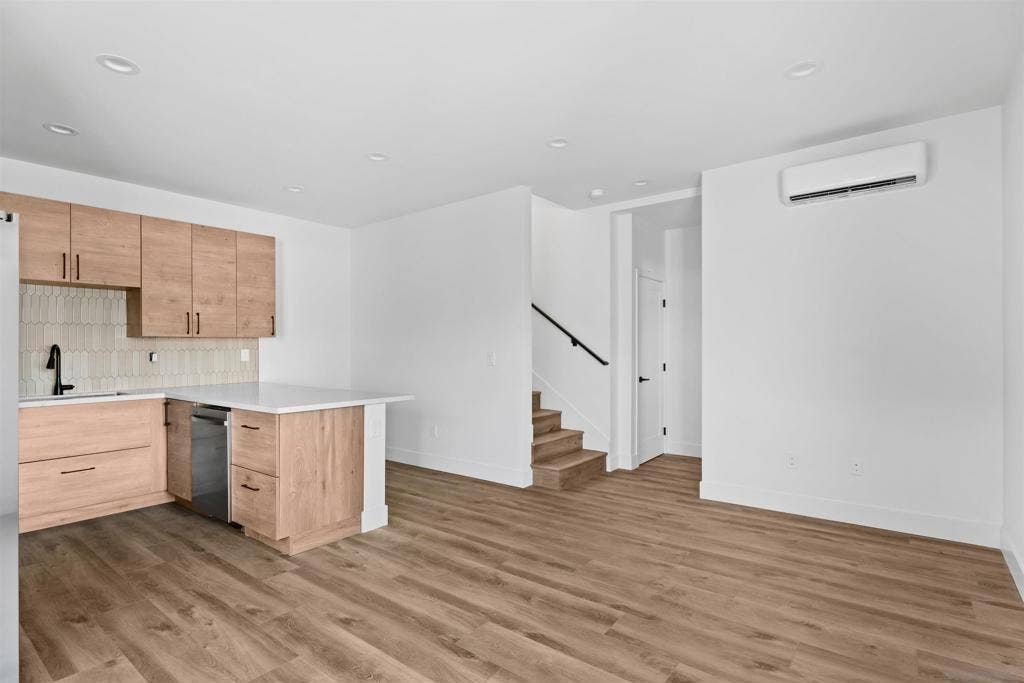 2139 Balboa Ave, San Diego, CA 92109