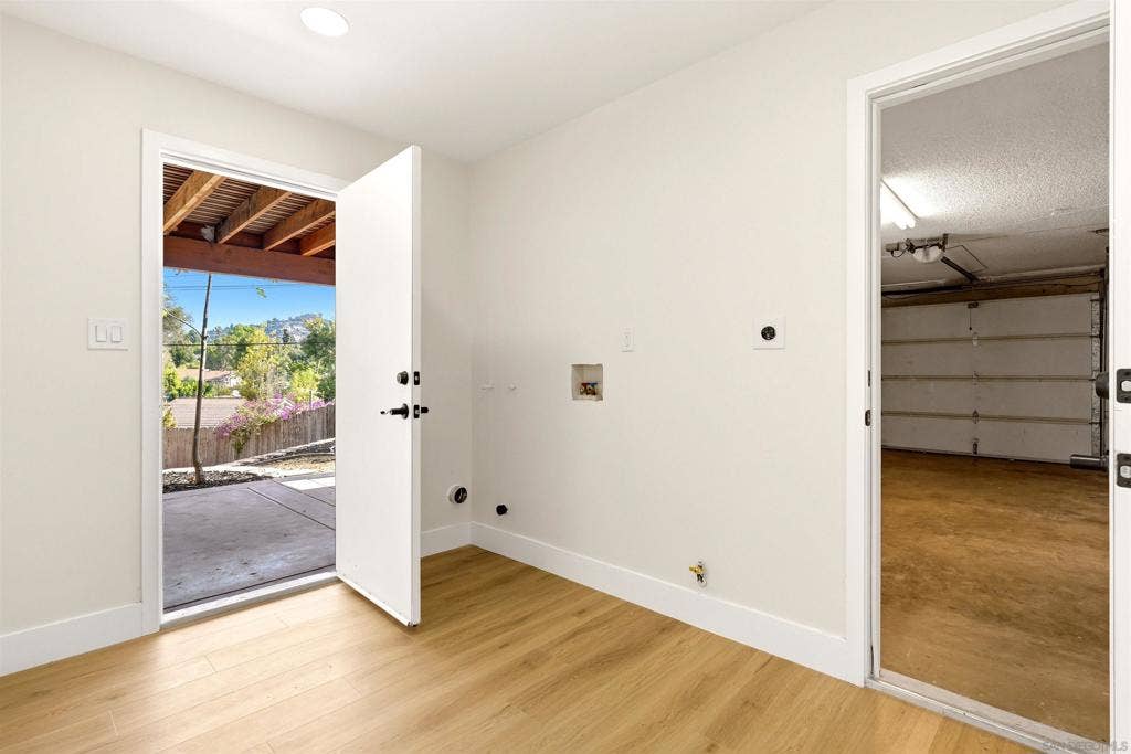 8698 Echo, La Mesa, CA 91941 8698 Echo, La Mesa, CA 91941
