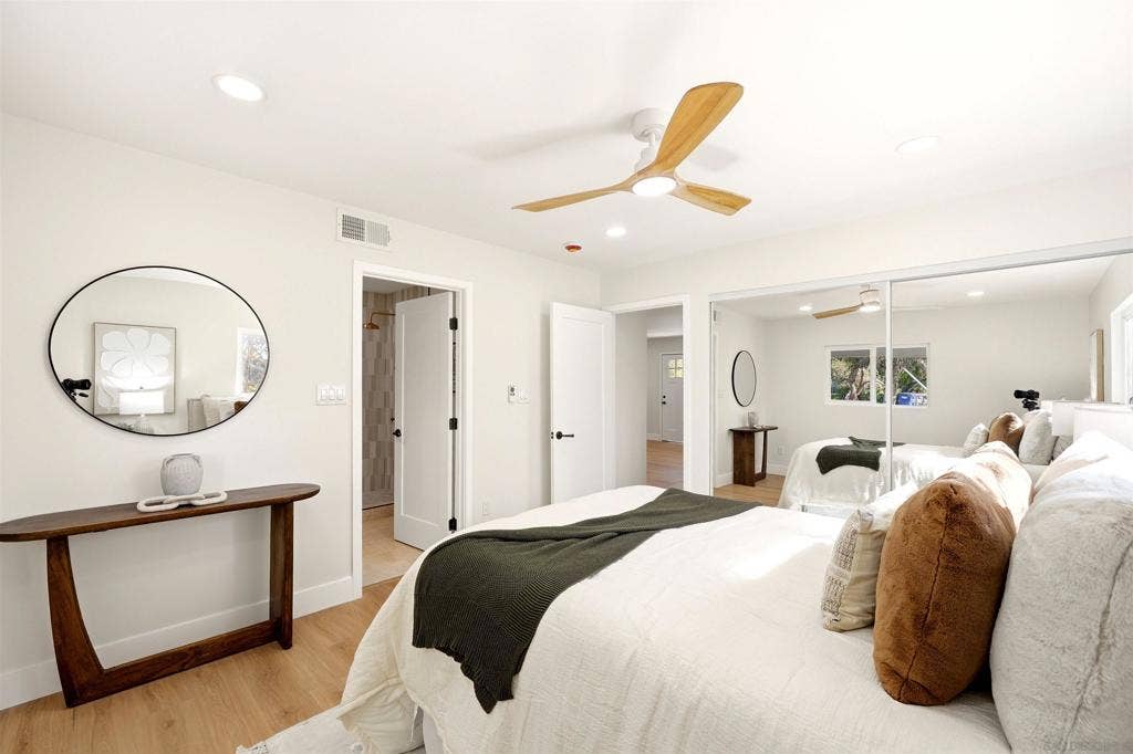 8698 Echo, La Mesa, CA 91941 8698 Echo, La Mesa, CA 91941